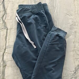 Women’s Figs Zamora Joggers